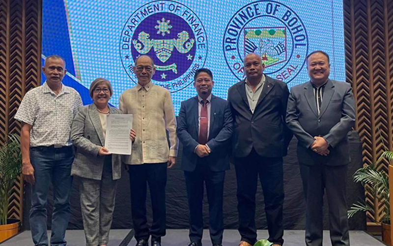 Bohol selected as prototype LGU in LGRP implementation