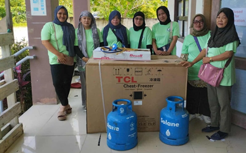 Tagbilaran community groups empowered with livelihood boost